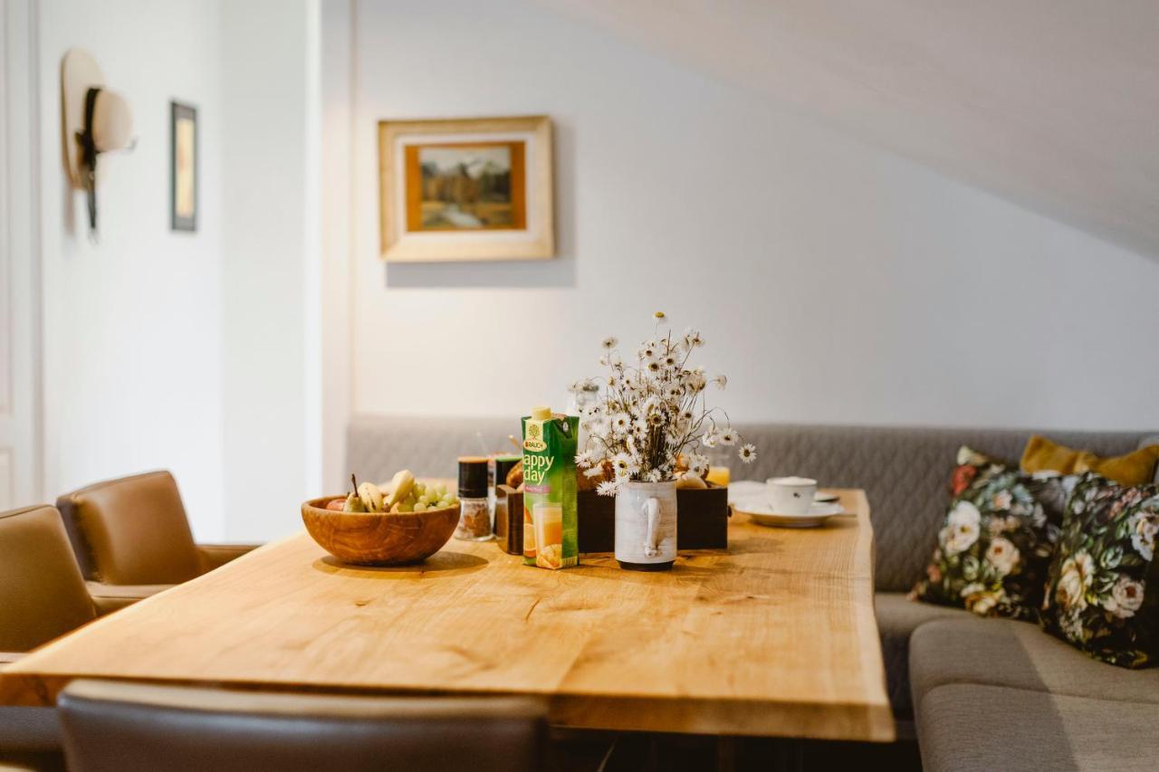 Seehotel Berau Sankt Wolfgang im Salzkammergut ภายนอก รูปภาพ