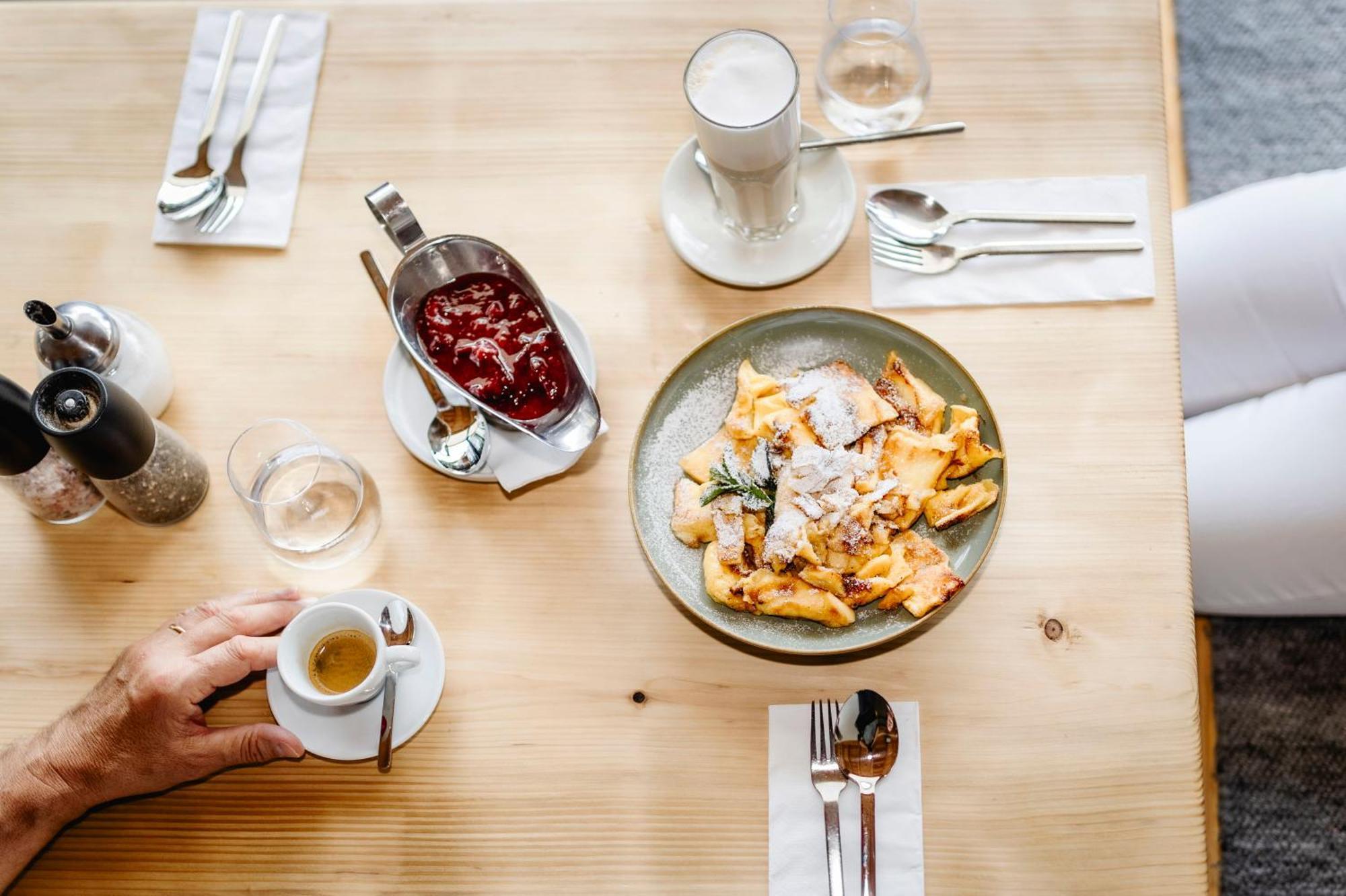 Seehotel Berau Sankt Wolfgang im Salzkammergut ภายนอก รูปภาพ