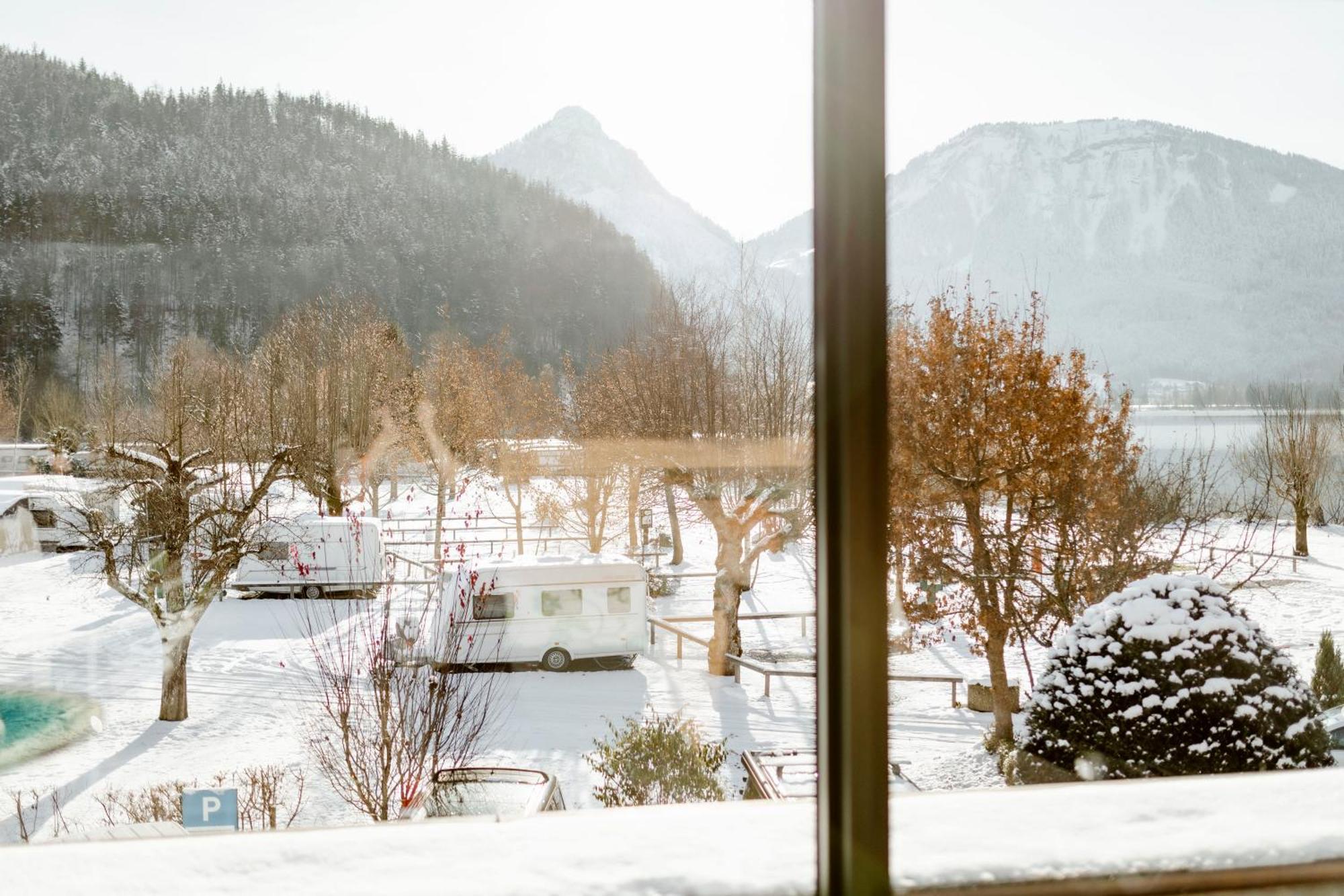 Seehotel Berau Sankt Wolfgang im Salzkammergut ภายนอก รูปภาพ